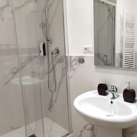 Πανσιόν Enotri - 4*